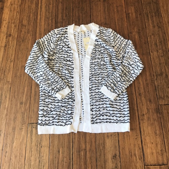 Black & White Knit Cardigan - Picture 3 of 4